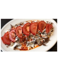 Shoarma met yoghurt en brood